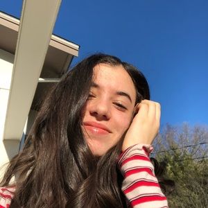 Meet your Posher, Yael